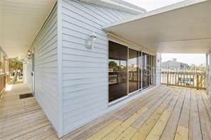 For Sale: $560,000 (2 beds, 2 baths, 1056 Square Feet)