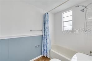 For Sale: $560,000 (2 beds, 2 baths, 1056 Square Feet)