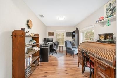 For Sale: $794,900 (4 beds, 3 baths, 2109 Square Feet)