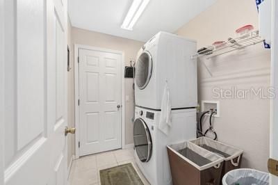 For Sale: $794,900 (4 beds, 3 baths, 2109 Square Feet)