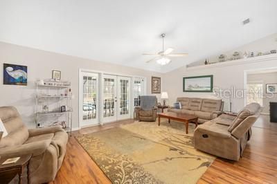 For Sale: $794,900 (4 beds, 3 baths, 2109 Square Feet)