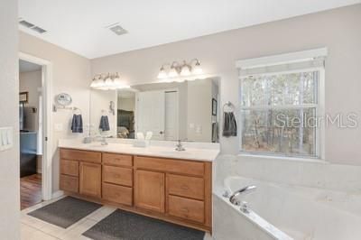 For Sale: $794,900 (4 beds, 3 baths, 2109 Square Feet)