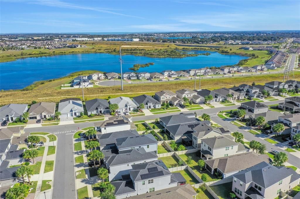 На продажу: $629,900 (4 спален, 3 ванн, 2713 Квадратных фут)