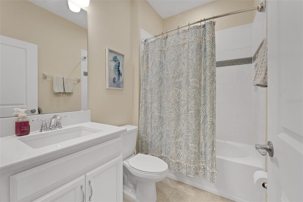 На продажу: $629,900 (4 спален, 3 ванн, 2713 Квадратных фут)