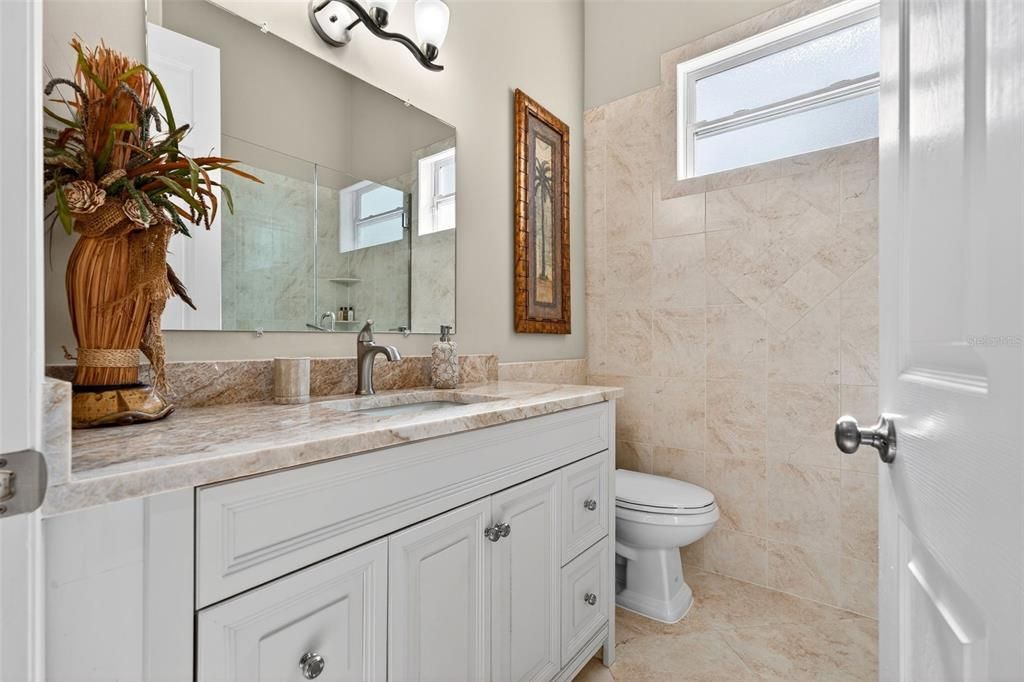 En Venta: $2,595,000 (5 camas, 4 baños, 3691 Pies cuadrados)