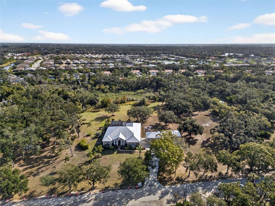 En Venta: $2,595,000 (5 camas, 4 baños, 3691 Pies cuadrados)