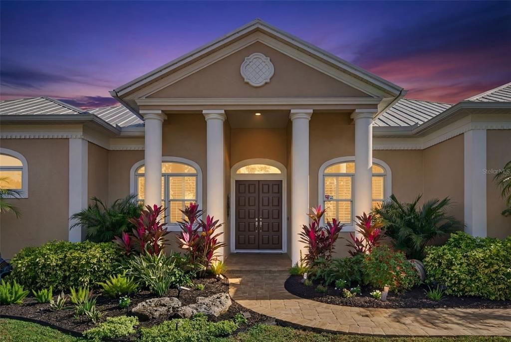 En Venta: $2,595,000 (5 camas, 4 baños, 3691 Pies cuadrados)