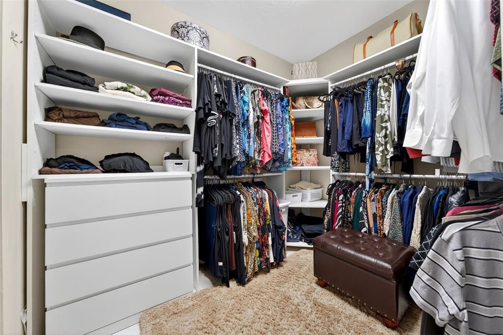 En Venta: $2,595,000 (5 camas, 4 baños, 3691 Pies cuadrados)