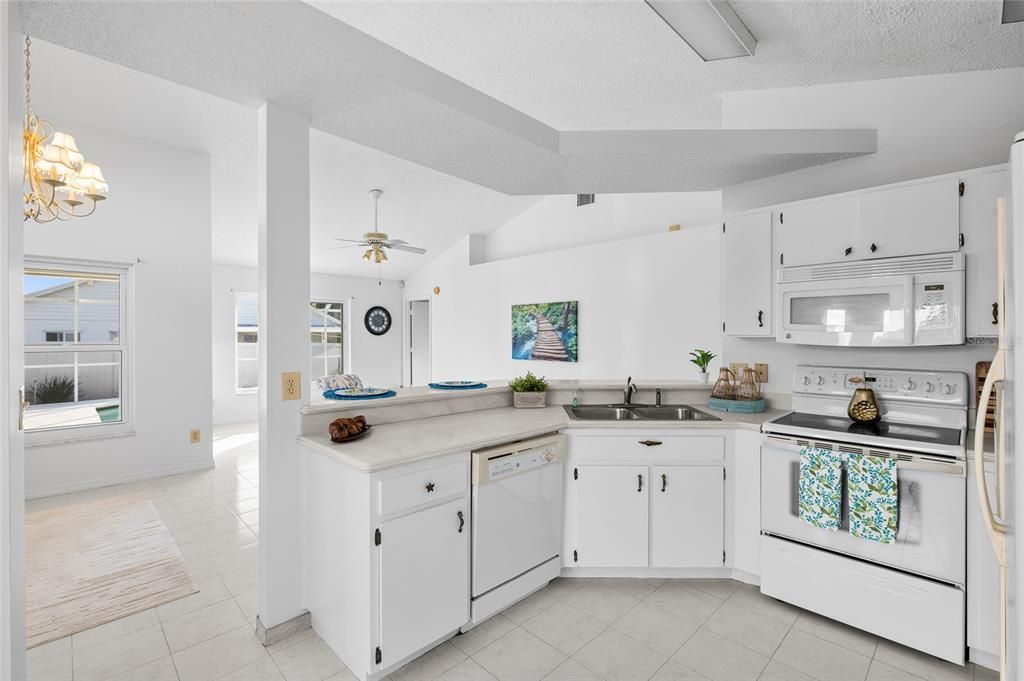 En Venta: $399,999 (3 camas, 2 baños, 1241 Pies cuadrados)