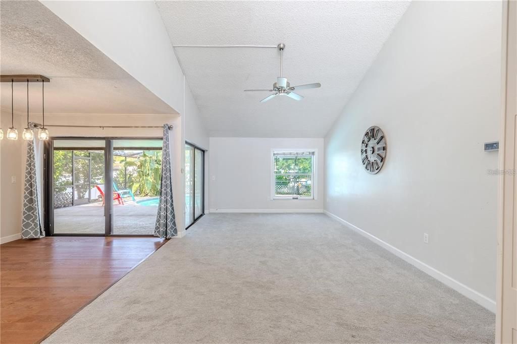 For Rent: $2,950 (3 beds, 2 baths, 1600 Square Feet)