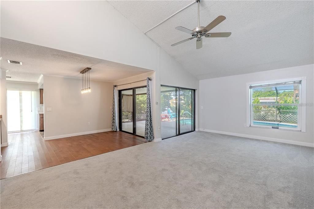 For Rent: $2,950 (3 beds, 2 baths, 1600 Square Feet)