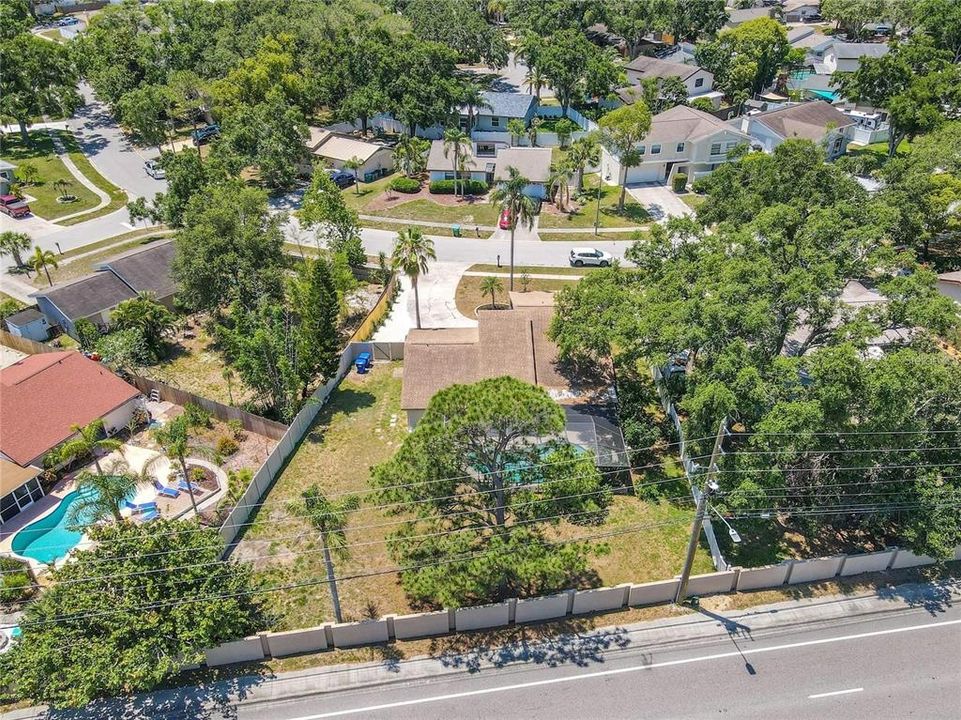 For Rent: $2,950 (3 beds, 2 baths, 1600 Square Feet)