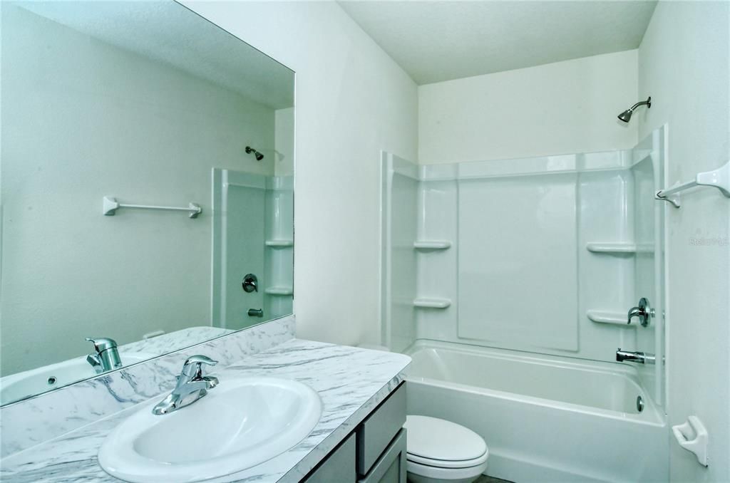 En Renta: $2,500 (3 camas, 2 baños, 1745 Pies cuadrados)