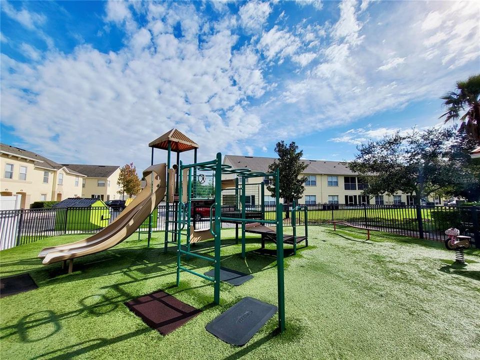 For Sale: $219,995 (3 beds, 2 baths, 1202 Square Feet)