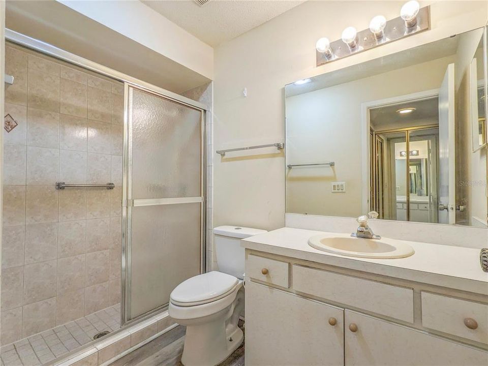 For Rent: $1,895 (3 beds, 2 baths, 1453 Square Feet)