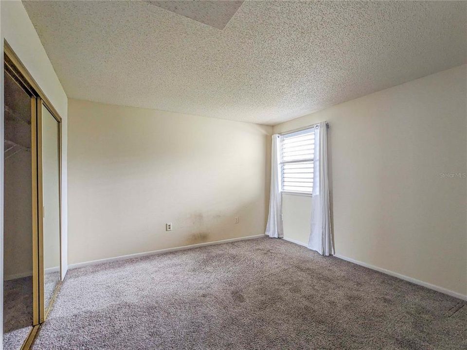 For Rent: $1,895 (3 beds, 2 baths, 1453 Square Feet)