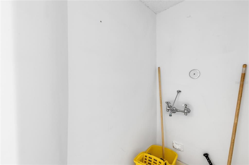 For Sale: $1,200,000 (0 beds, 0 baths, 1758 Square Feet)