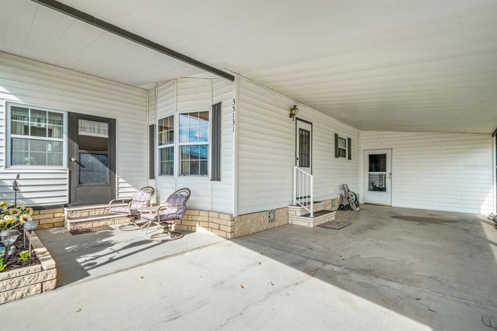 For Sale: $137,500 (2 beds, 2 baths, 960 Square Feet)