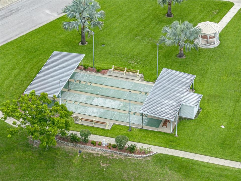 For Sale: $137,500 (2 beds, 2 baths, 960 Square Feet)