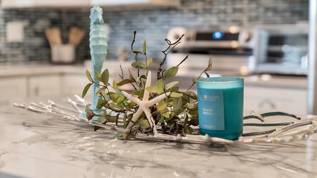 For Sale: $1,995,000 (3 beds, 3 baths, 1421 Square Feet)