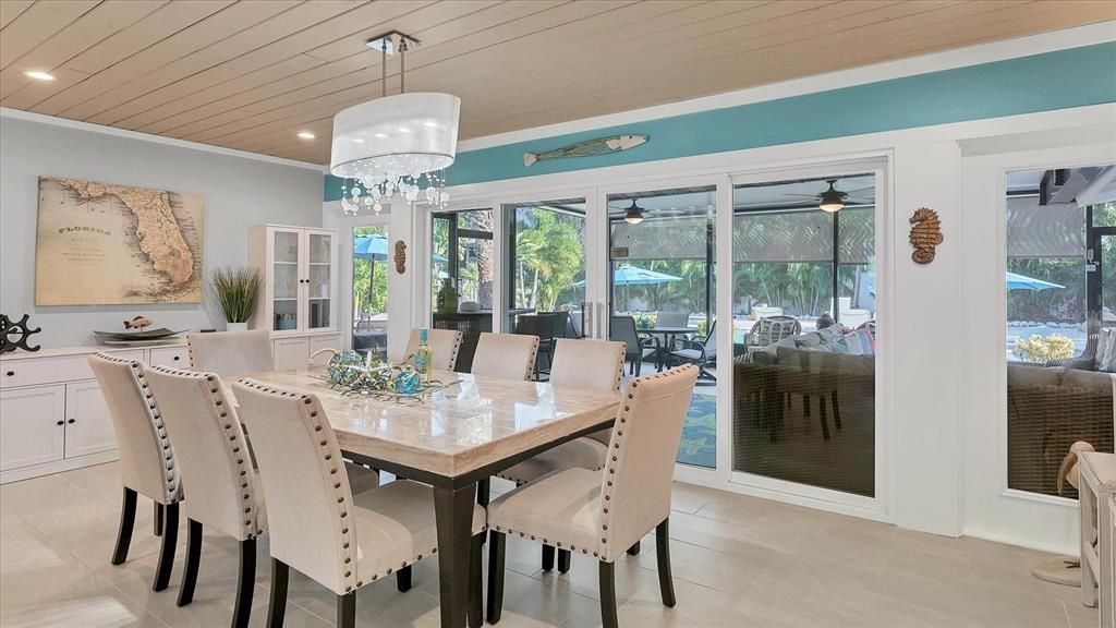 For Sale: $1,995,000 (3 beds, 3 baths, 1421 Square Feet)