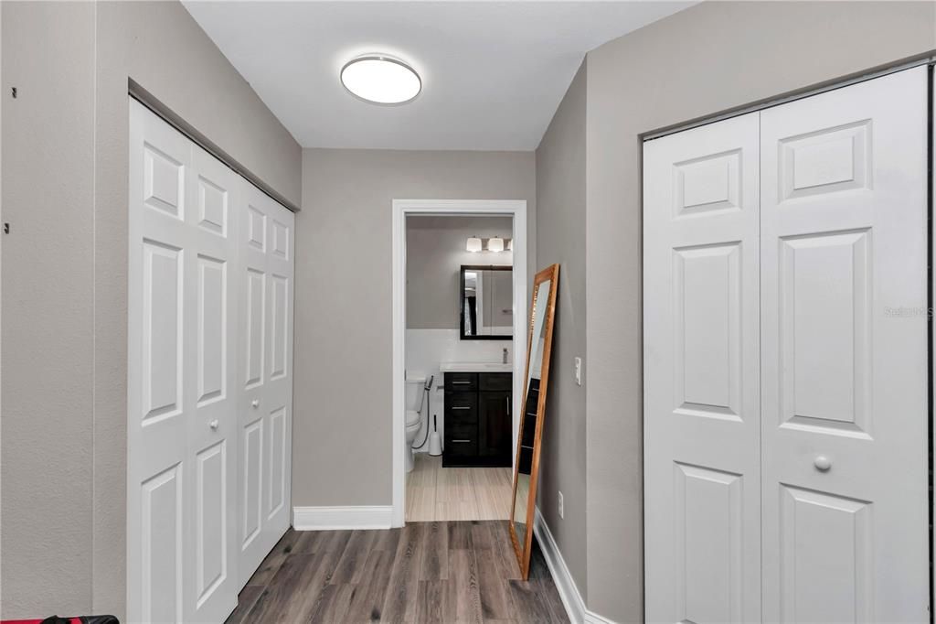 На продажу: $287,000 (3 спален, 2 ванн, 1360 Квадратных фут)