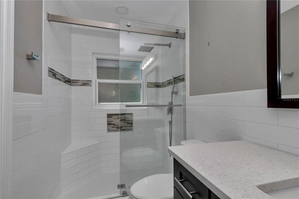 На продажу: $287,000 (3 спален, 2 ванн, 1360 Квадратных фут)