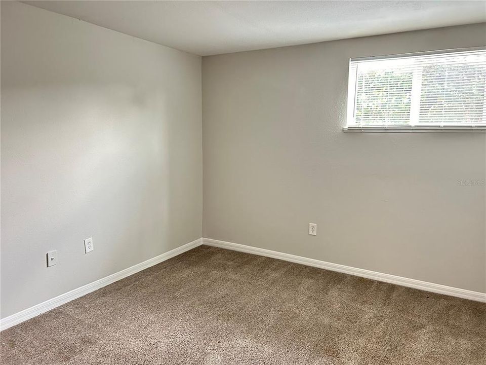 出租: $1,100 (1 贝兹, 1 浴室, 581 平方英尺)