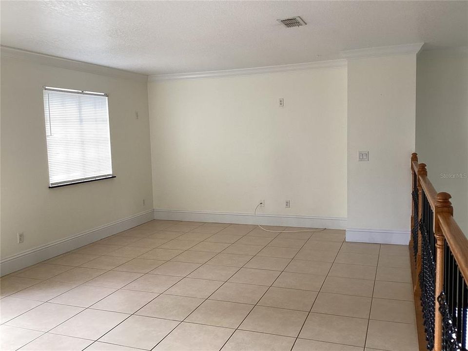 For Rent: $2,600 (4 beds, 2 baths, 1839 Square Feet)