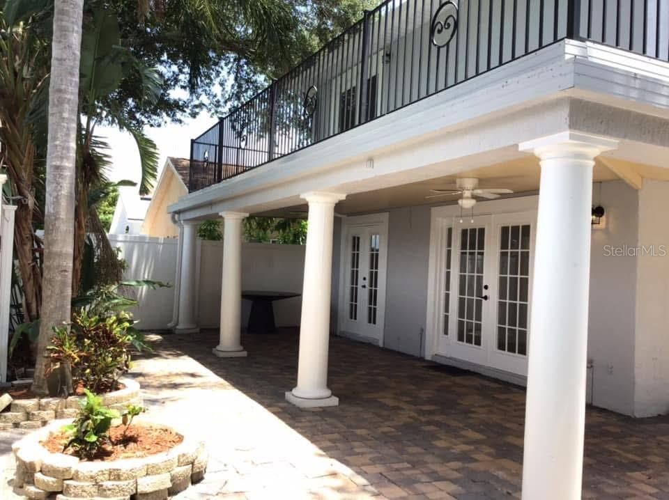 For Rent: $2,600 (4 beds, 2 baths, 1839 Square Feet)