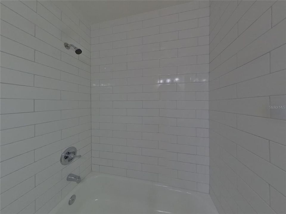 En Renta: $2,679 (4 camas, 3 baños, 1669 Pies cuadrados)