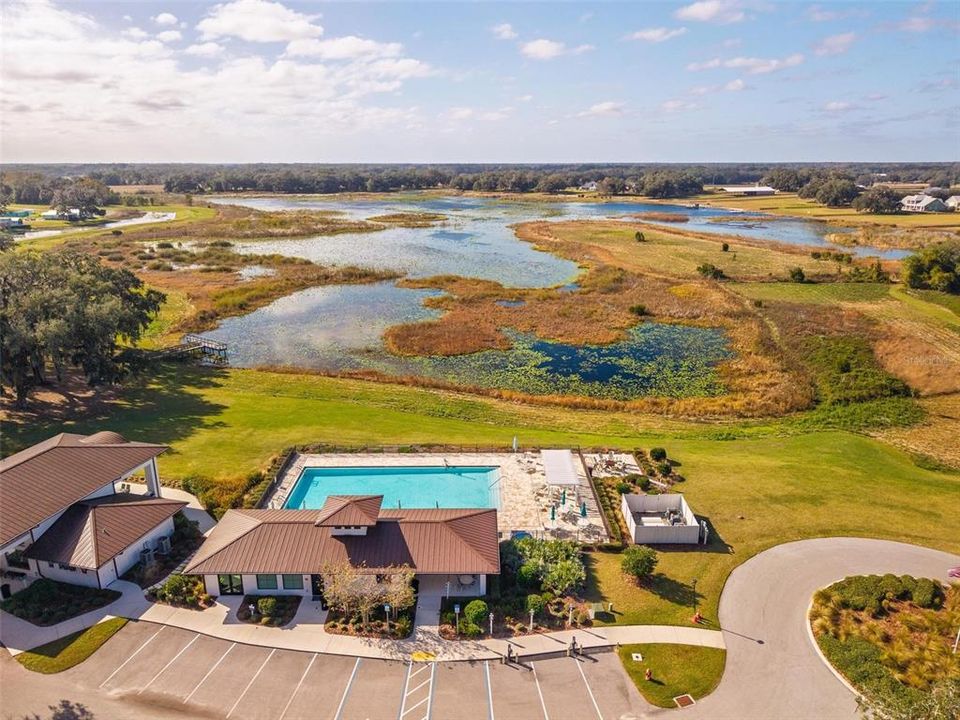 En Venta: $360,000 (3 camas, 3 baños, 1367 Pies cuadrados)