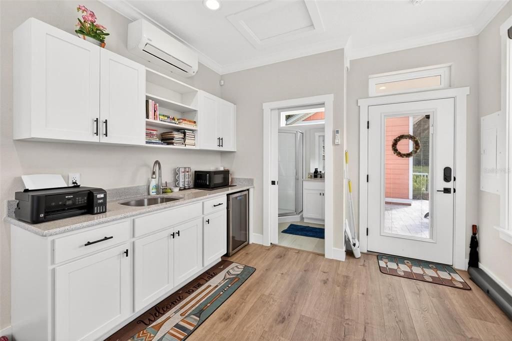 En Venta: $360,000 (3 camas, 3 baños, 1367 Pies cuadrados)