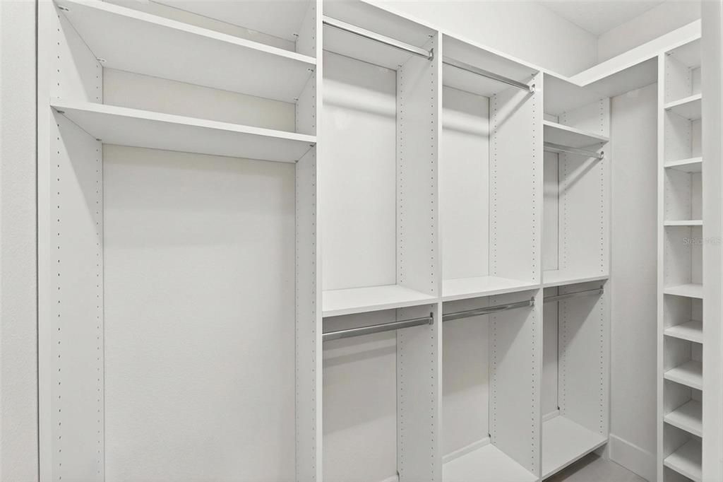 En Venta: $360,000 (3 camas, 3 baños, 1367 Pies cuadrados)