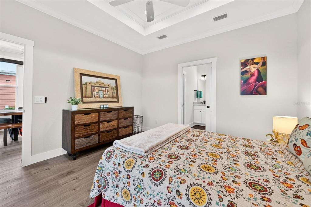 En Venta: $360,000 (3 camas, 3 baños, 1367 Pies cuadrados)