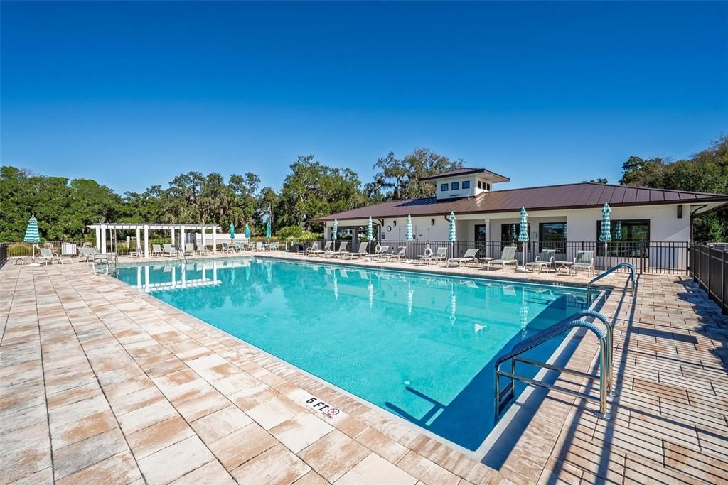 En Venta: $360,000 (3 camas, 3 baños, 1367 Pies cuadrados)