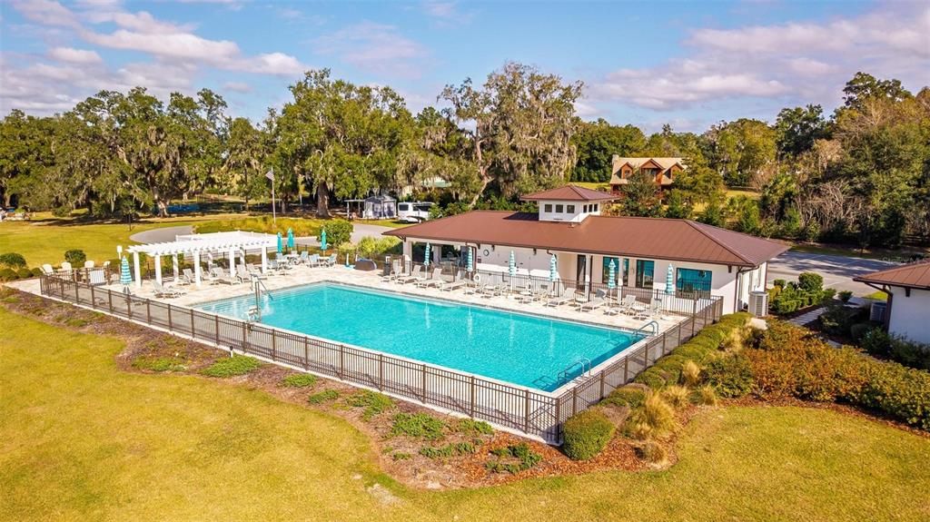 En Venta: $360,000 (3 camas, 3 baños, 1367 Pies cuadrados)