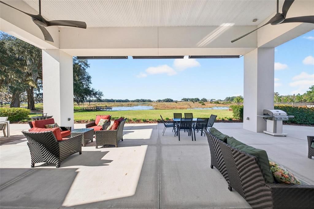 En Venta: $360,000 (3 camas, 3 baños, 1367 Pies cuadrados)