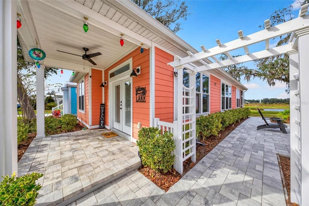 En Venta: $360,000 (3 camas, 3 baños, 1367 Pies cuadrados)