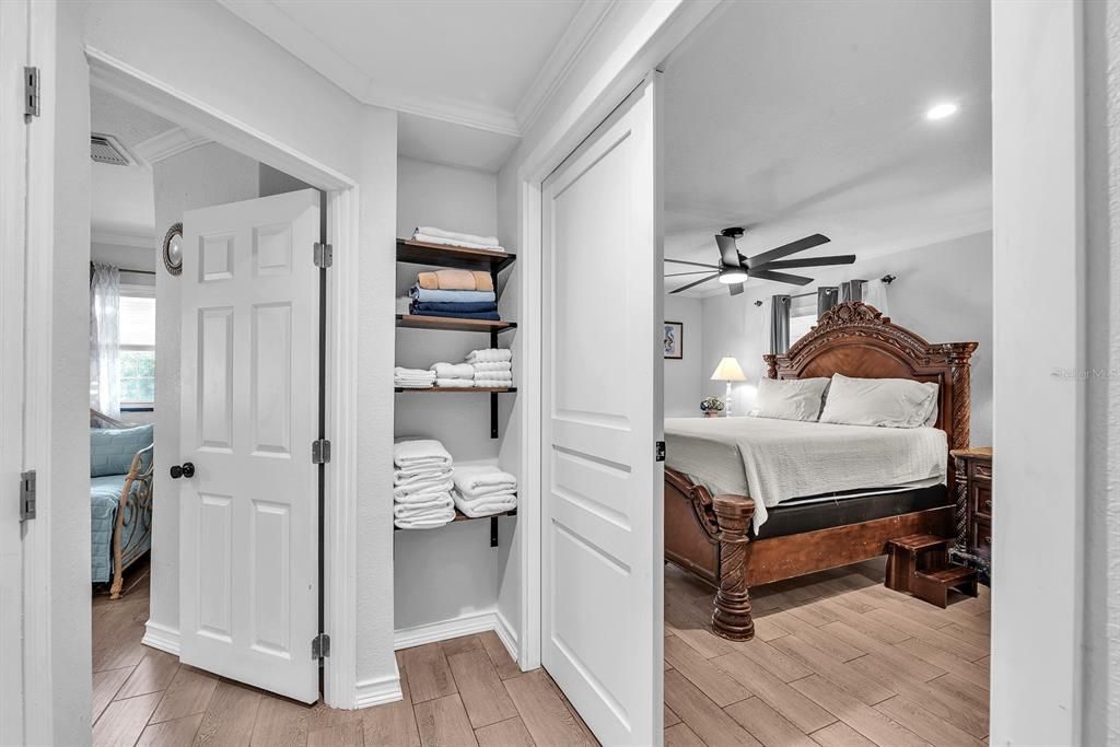 For Sale: $570,000 (0 beds, 0 baths, 780 Square Feet)