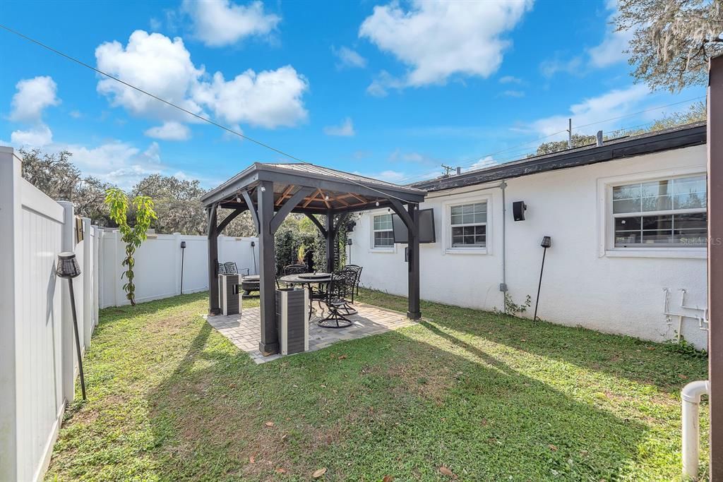 For Sale: $570,000 (0 beds, 0 baths, 780 Square Feet)