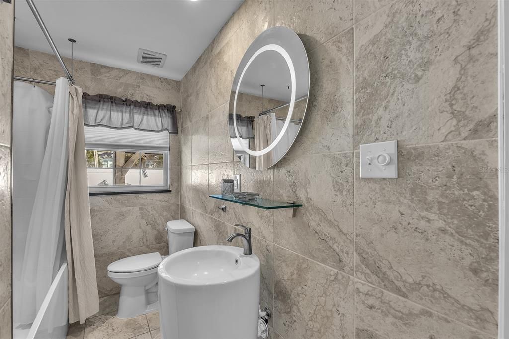 For Sale: $570,000 (0 beds, 0 baths, 780 Square Feet)