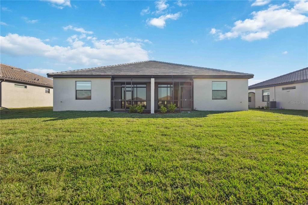 For Rent: $2,700 (3 beds, 2 baths, 1417 Square Feet)