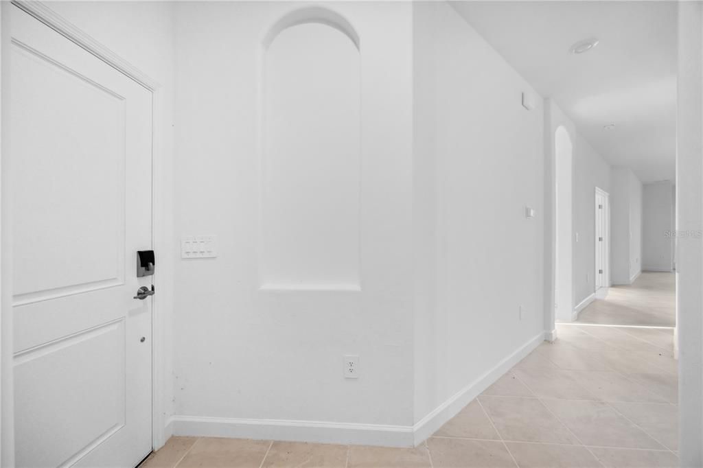 For Rent: $2,700 (3 beds, 2 baths, 1417 Square Feet)