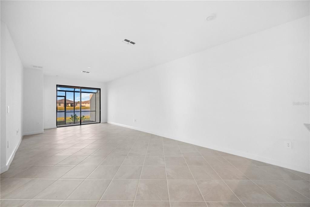 For Rent: $2,700 (3 beds, 2 baths, 1417 Square Feet)