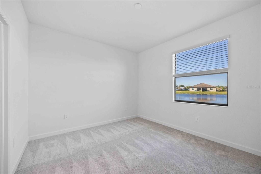 For Rent: $2,700 (3 beds, 2 baths, 1417 Square Feet)