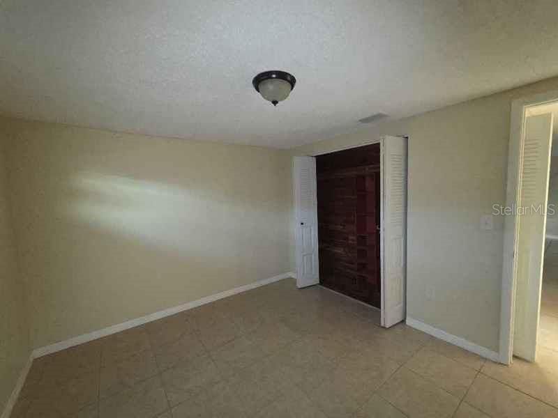 En Venta: $276,000 (3 camas, 3 baños, 1481 Pies cuadrados)