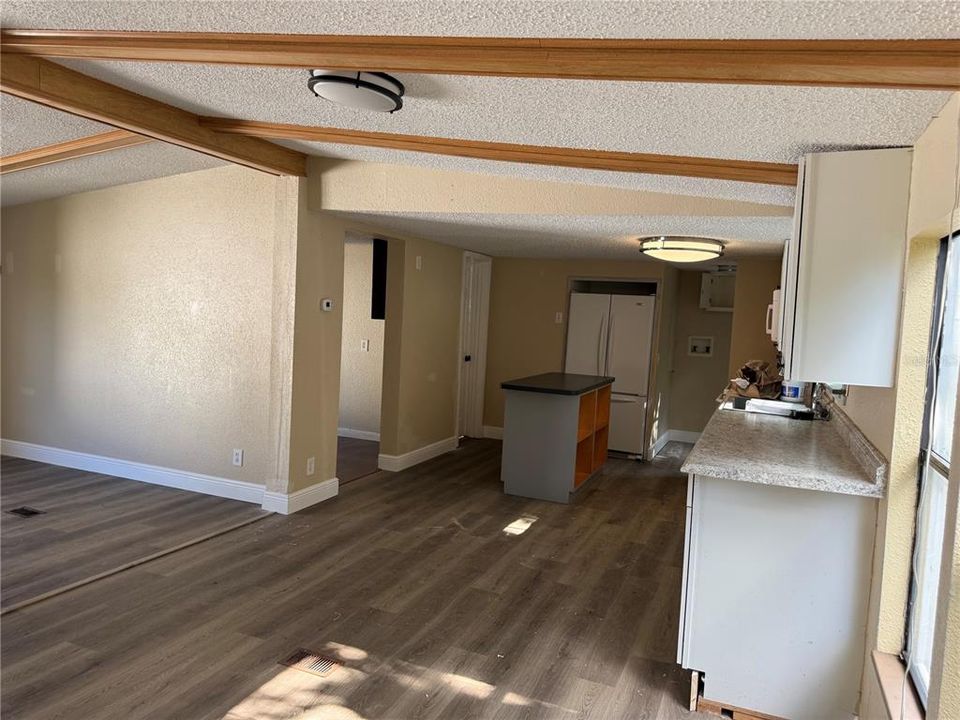 В аренду: $1,600 (3 спален, 2 ванн, 1200 Квадратных фут)