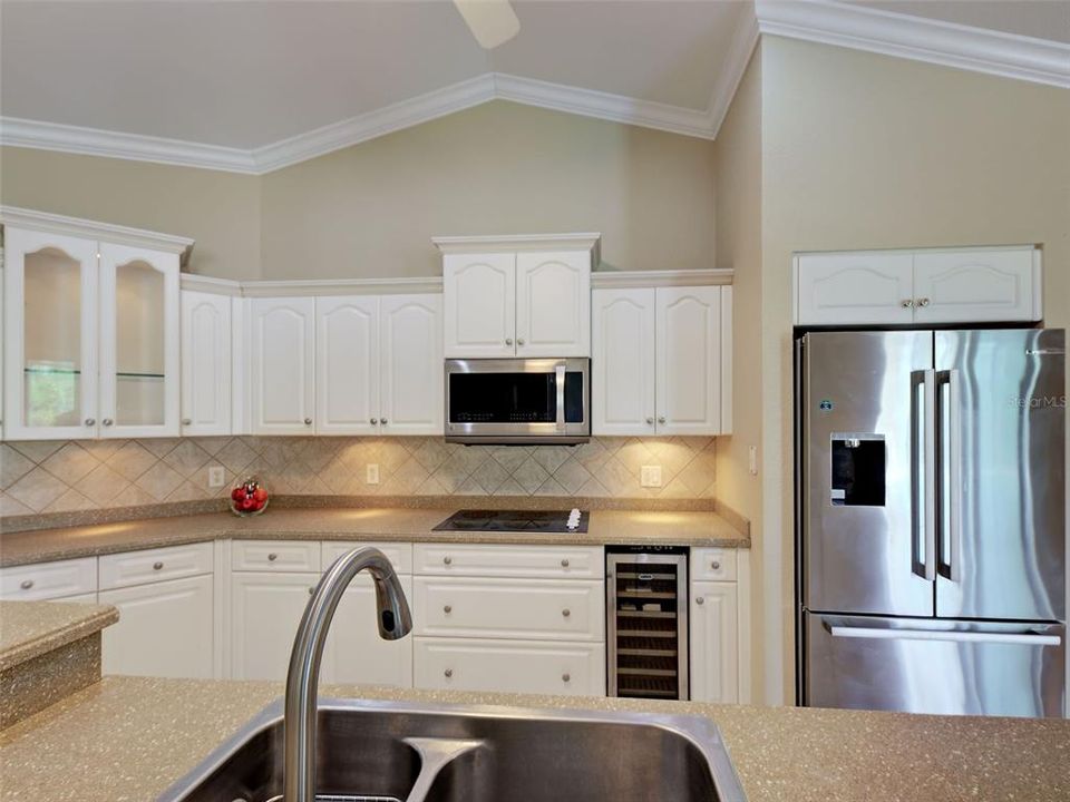 На продажу: $579,000 (4 спален, 3 ванн, 2783 Квадратных фут)