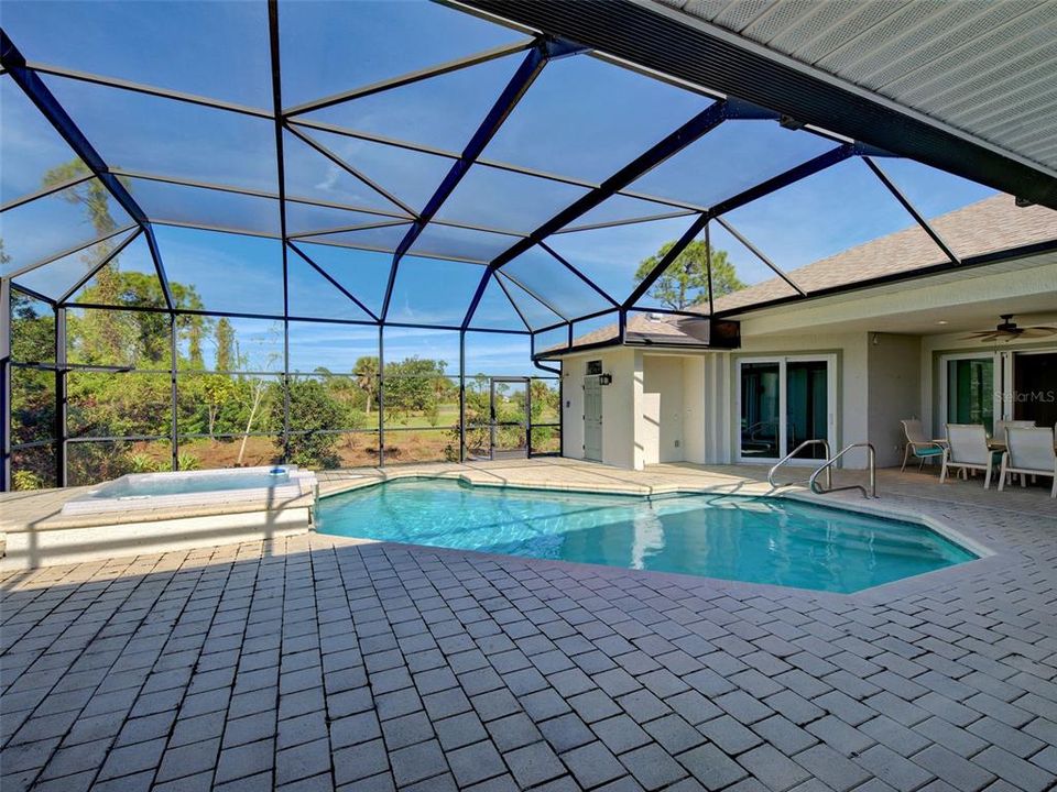 На продажу: $579,000 (4 спален, 3 ванн, 2783 Квадратных фут)